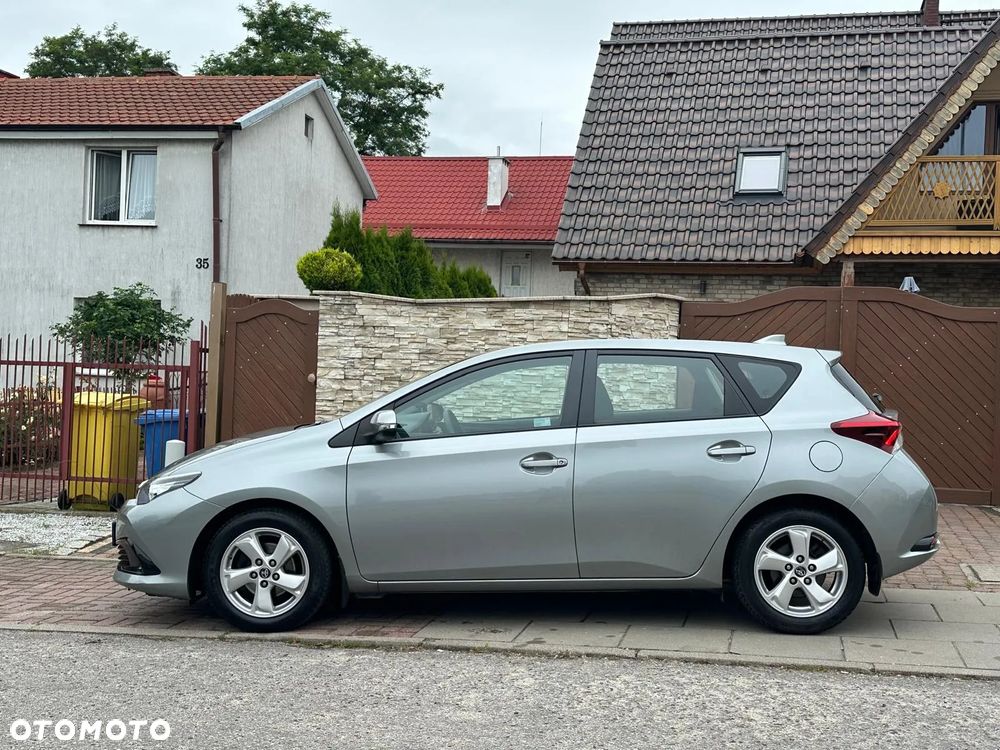 Toyota Auris - 3