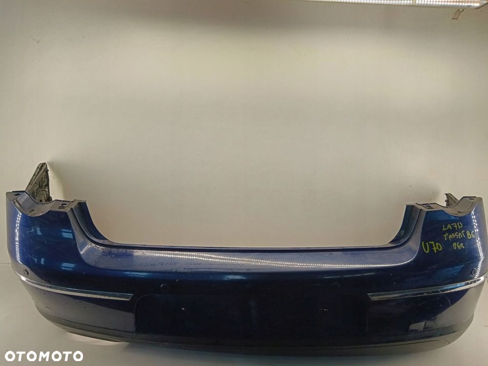 ZDERZAK TYLNY VW PASSAT B6 05-10 SEDAN PDC - 1