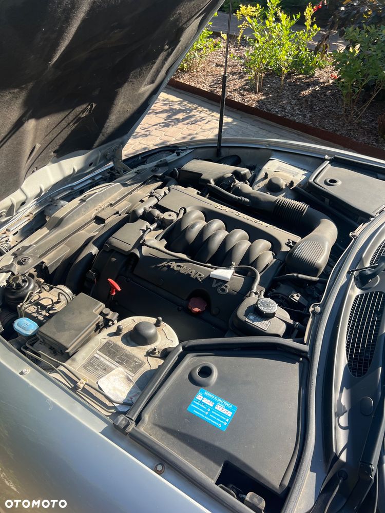 Jaguar XK8 4.0 - 17