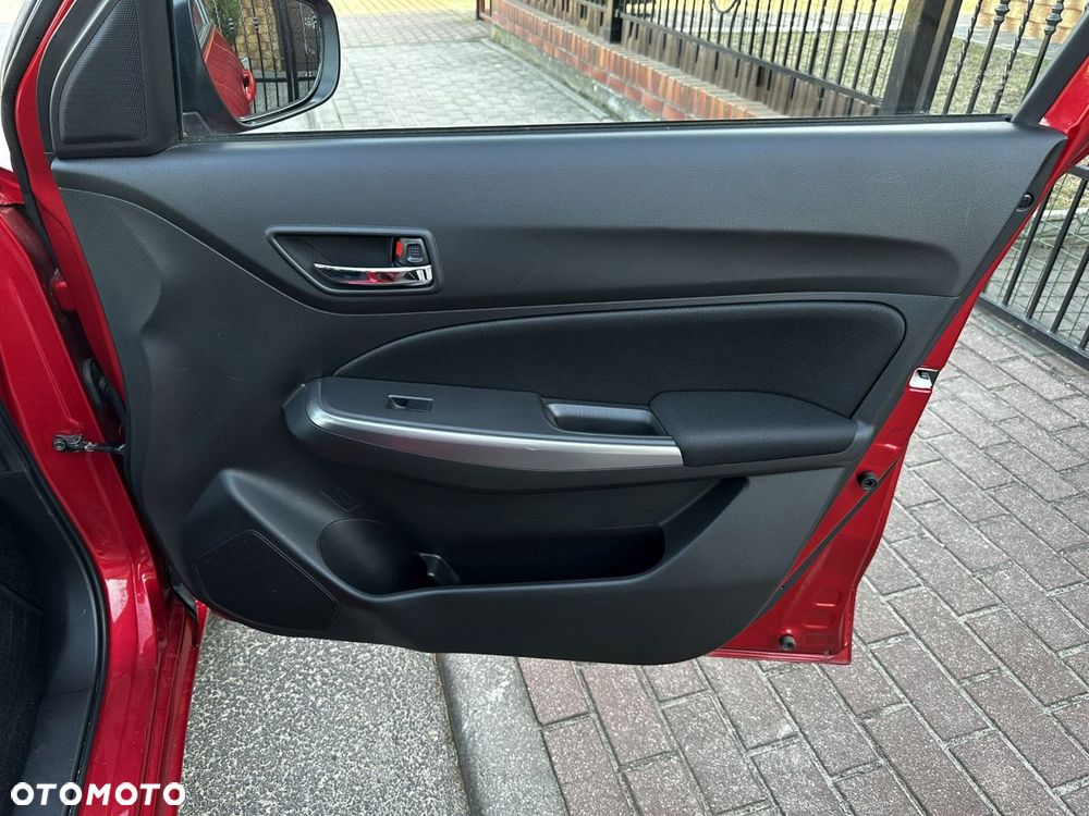 Suzuki Swift - 25