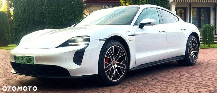 Porsche Taycan - 3