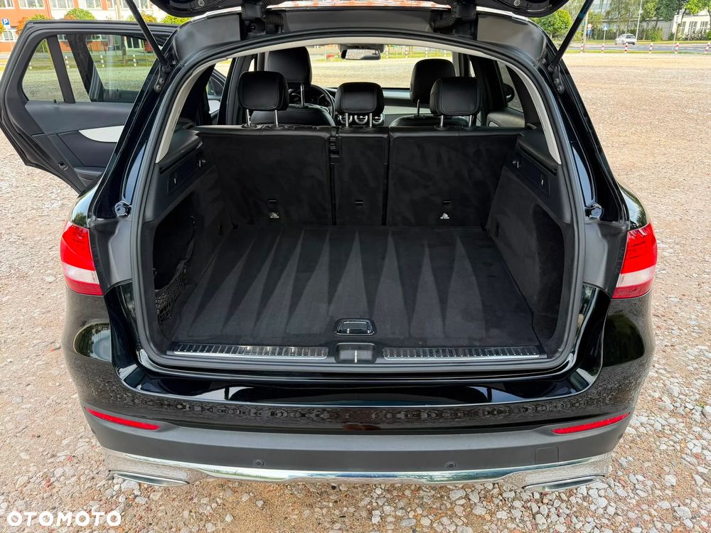 Mercedes-Benz GLC 250 d 4Matic 9G-TRONIC - 28