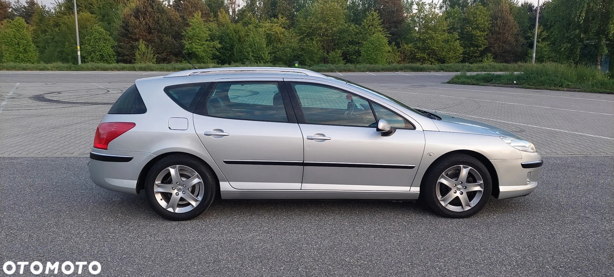 Peugeot 407 SW HDi 135 Platinum - 15
