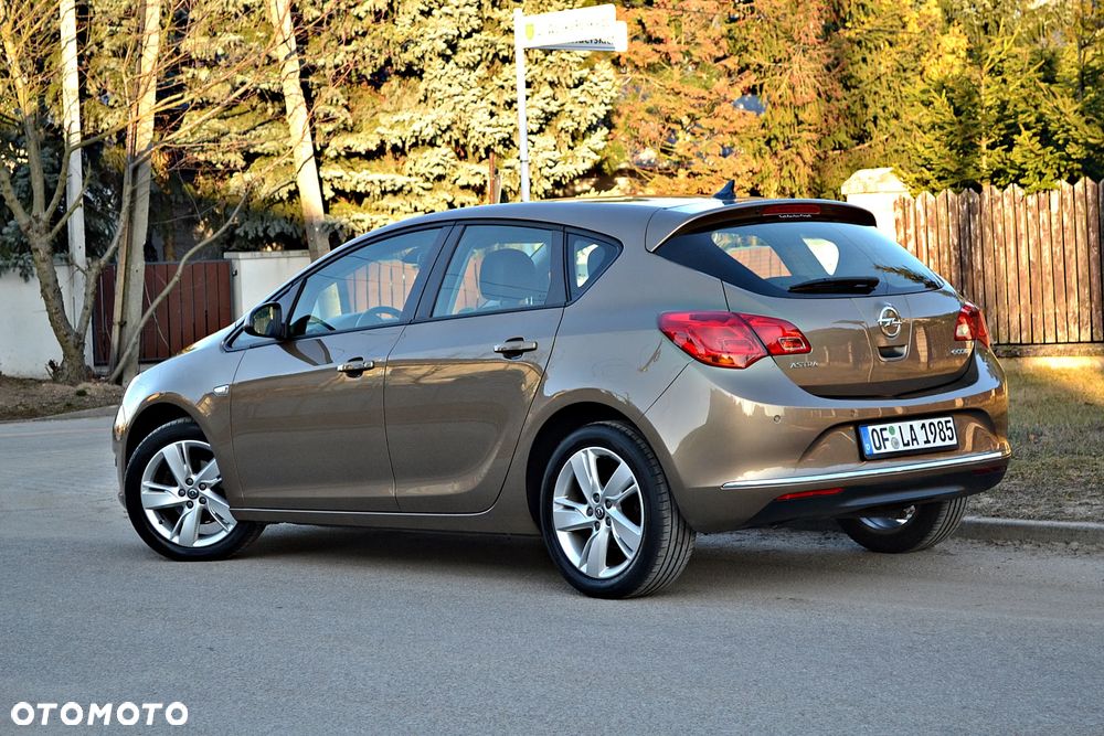 Opel Astra 1.4 Turbo ecoFLEX Start/Stop Active - 8