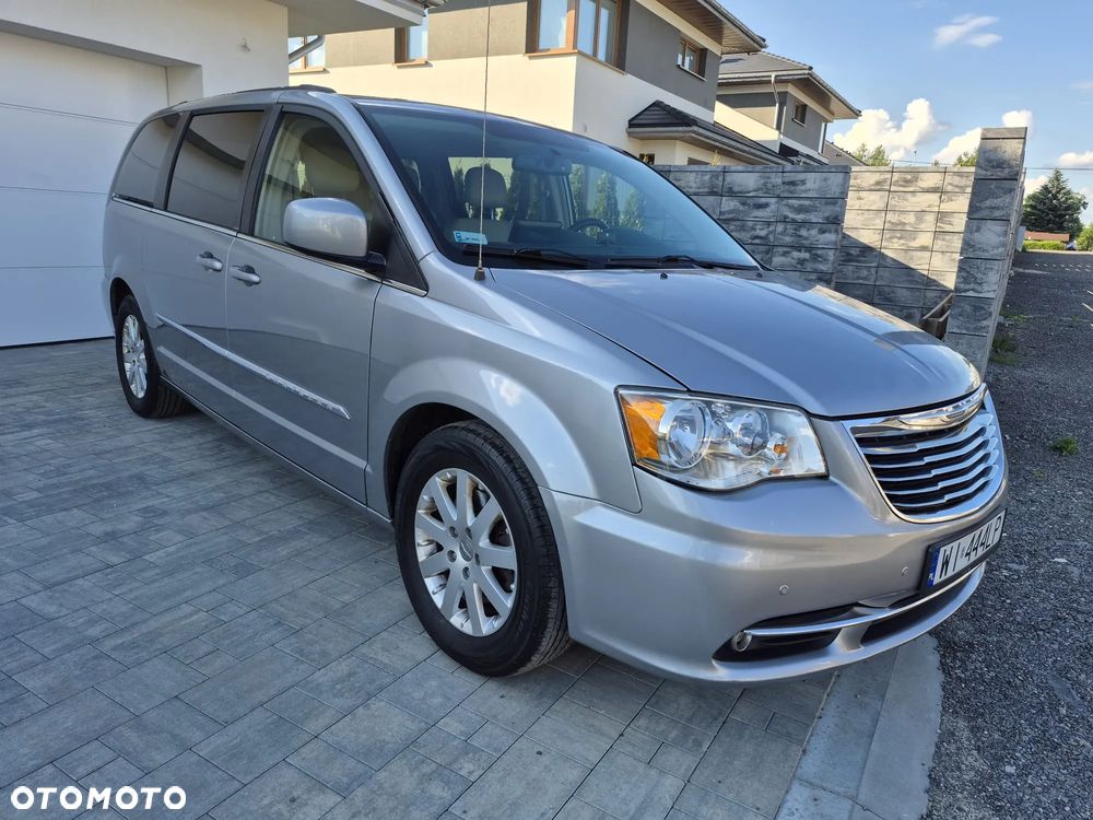 Chrysler Town & Country 3.6 Touring - 3