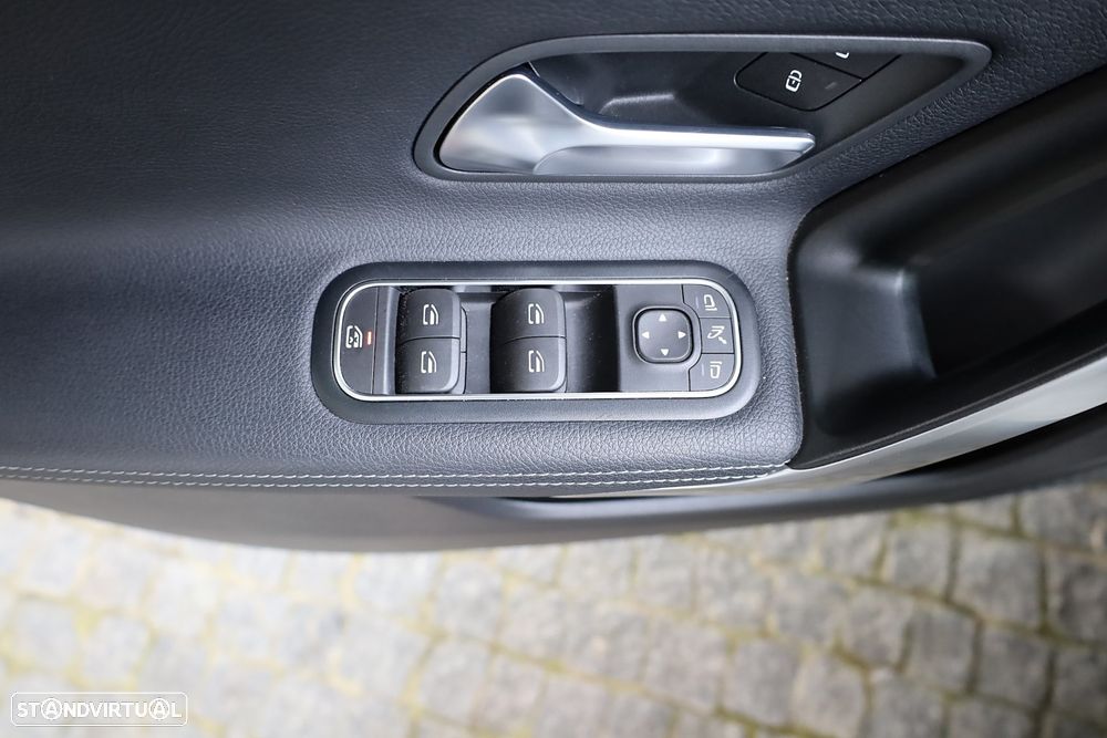 Mercedes-Benz A 200 Progressive Aut. - 37