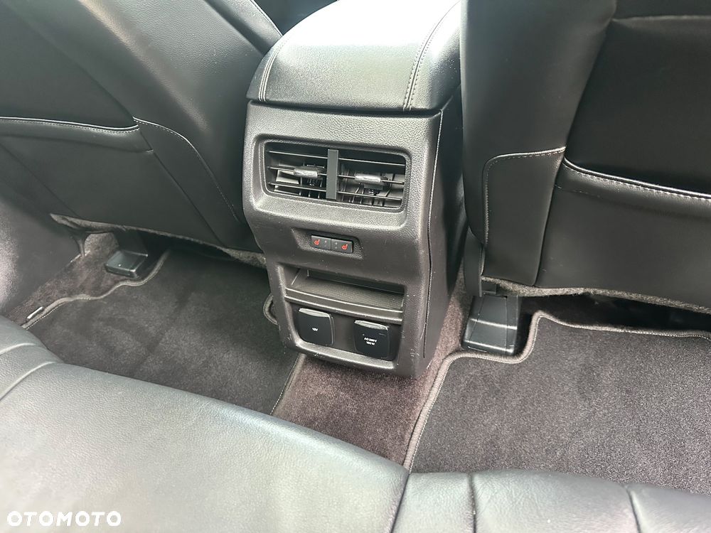 Ford Edge 2.0 TDCi Twin-Turbo 4WD Titanium - 12