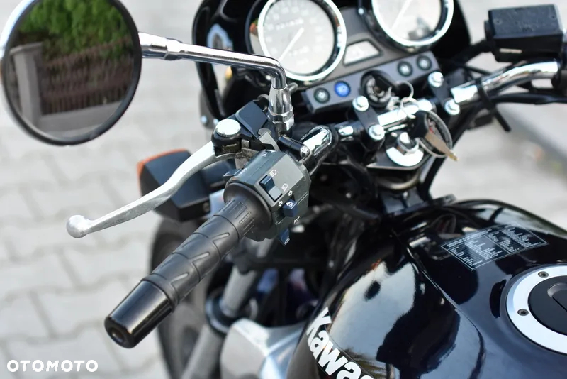 Kawasaki ER - 32
