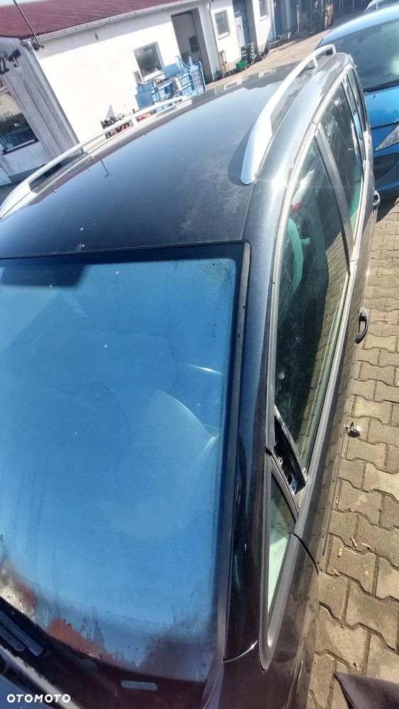 VW Touran 2006  i 2005r. 2,0 diesel na części - 25