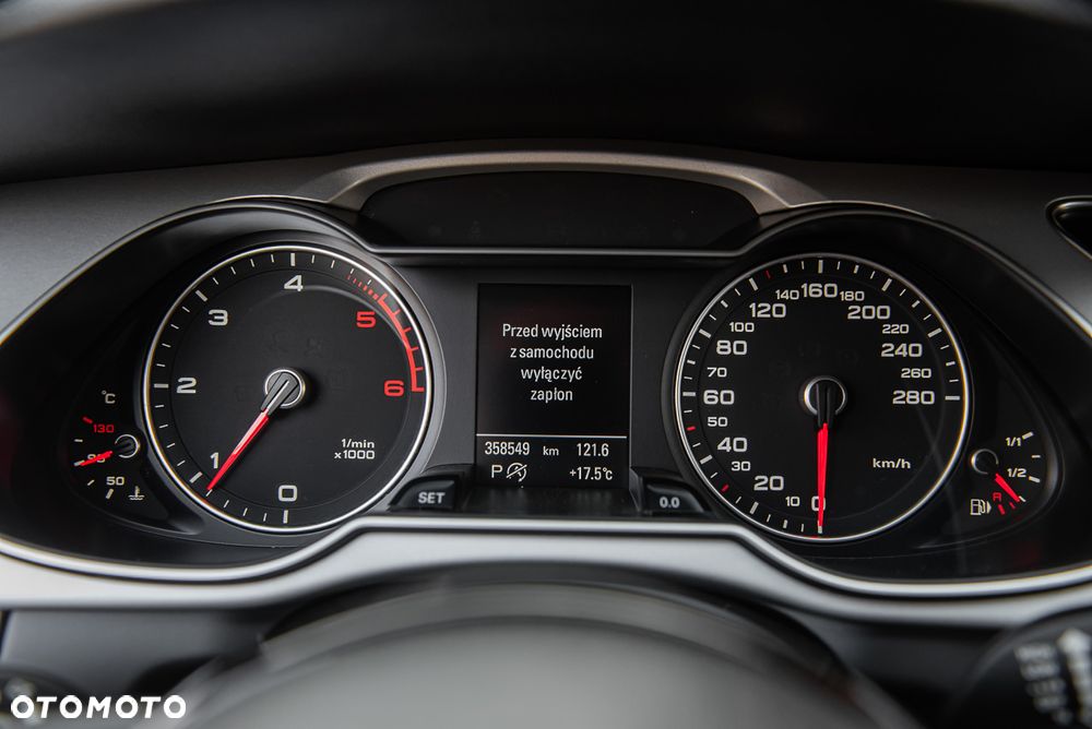 Audi A4 Avant 2.0 TDI ultra S tronic sport - 19