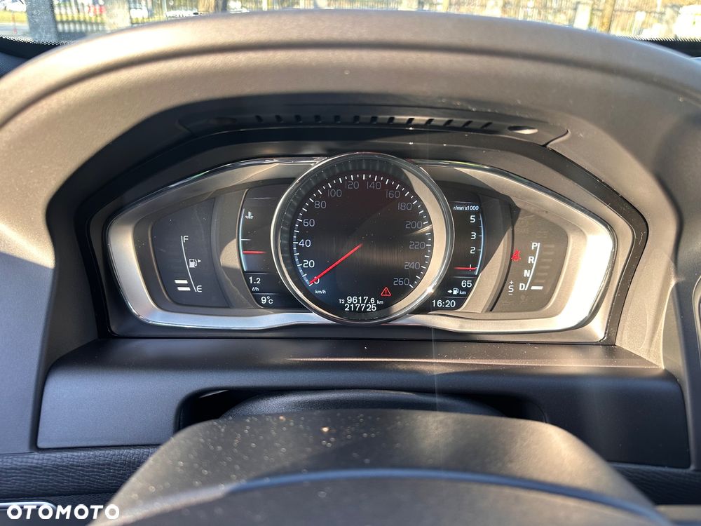 Volvo XC 60 D4 Drive-E Summum - 10
