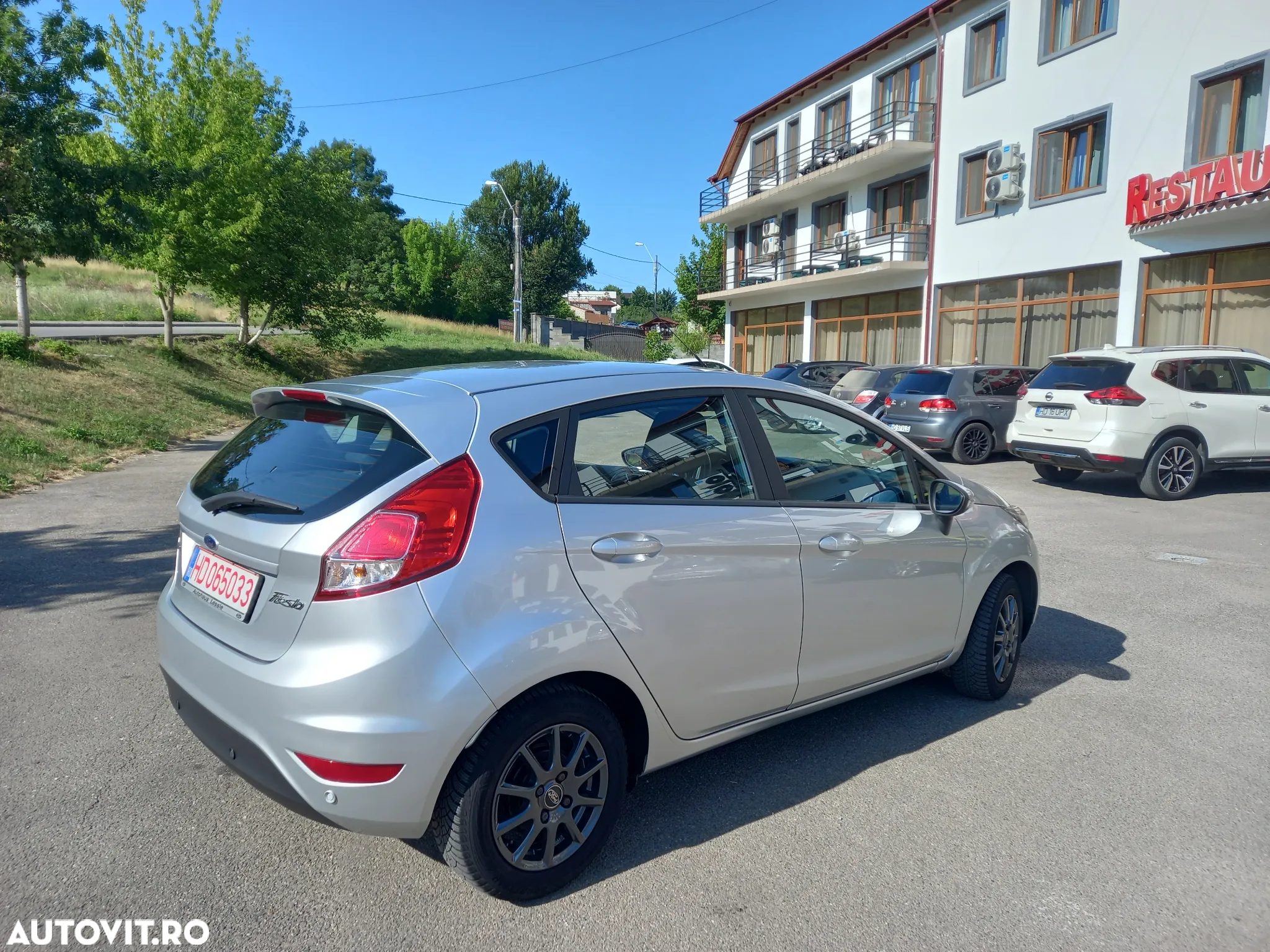 Ford Fiesta 1.0 EcoBoost S&S ACTIVE - 3