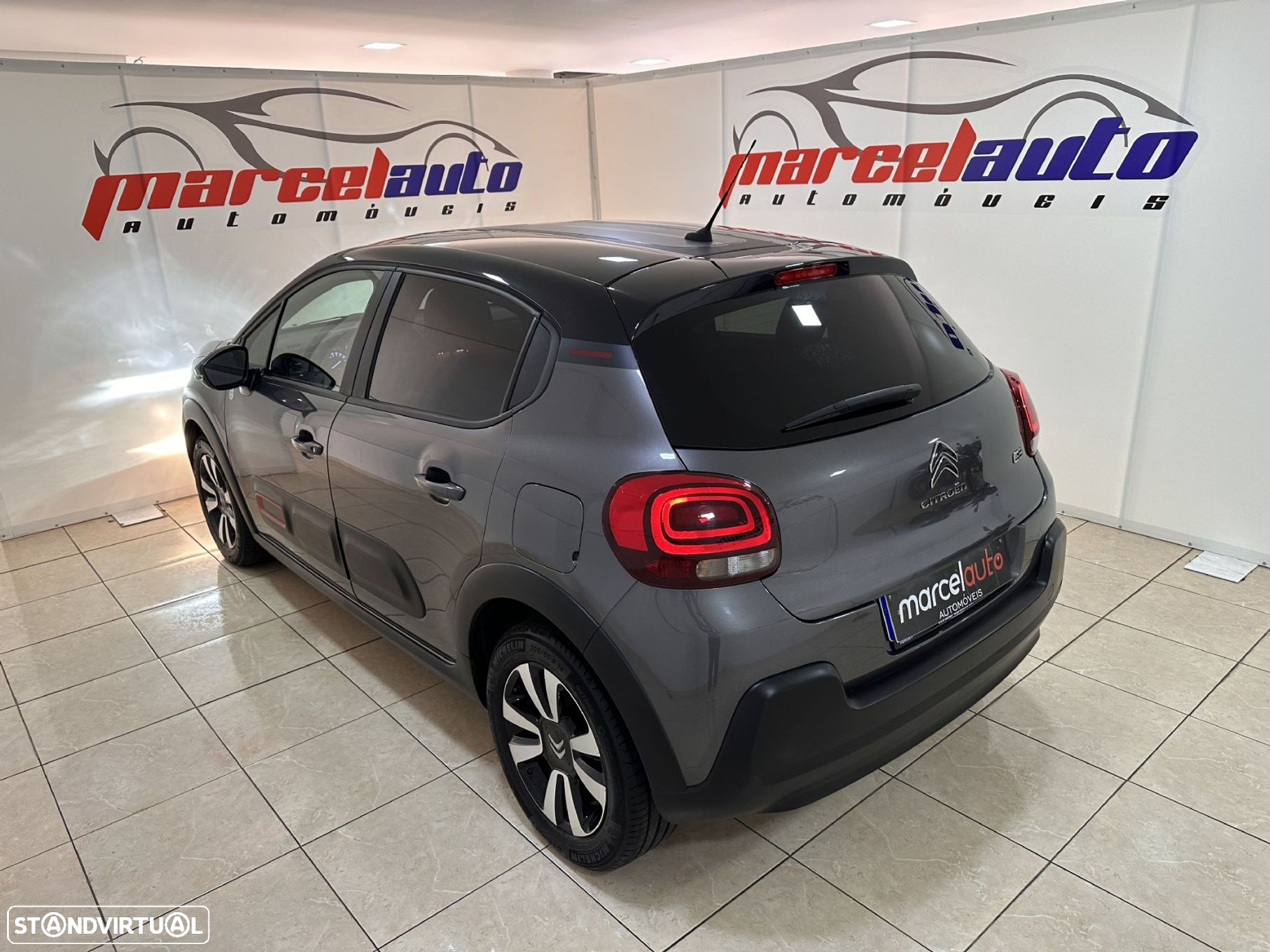 Citroën C3 1.2 PureTech C-Series - 11