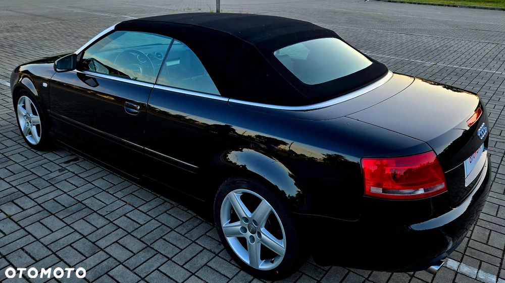 Audi A4 Cabrio 2.0 TFSI multitronic - 22