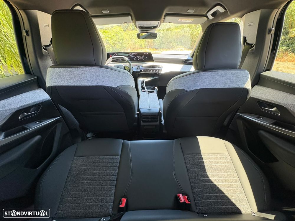 Peugeot 3008 1.2 Hybrid Active Pack e-DCS6 - 36