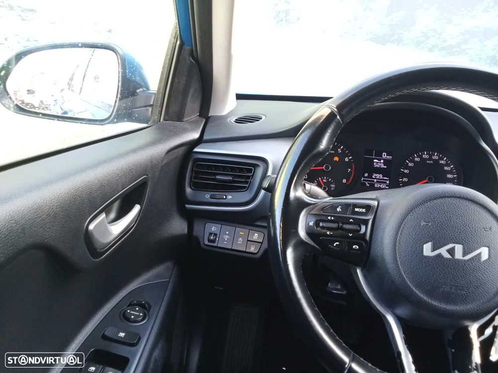 Kia Stonic 1.2 MPi Dynamic - 14