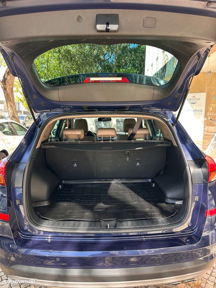 Hyundai Tucson 1.6 CRDi Premium - 9
