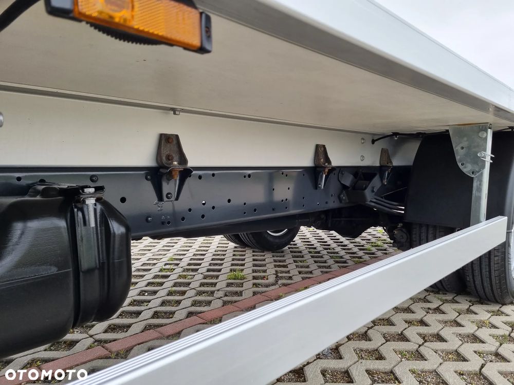 Iveco Daily 50-180 Hiatic Chłodnia 8-Palet Skonfigurowany na indywidualne zamówienie Agregat ZANOTTI 350 -20/+20 - 20