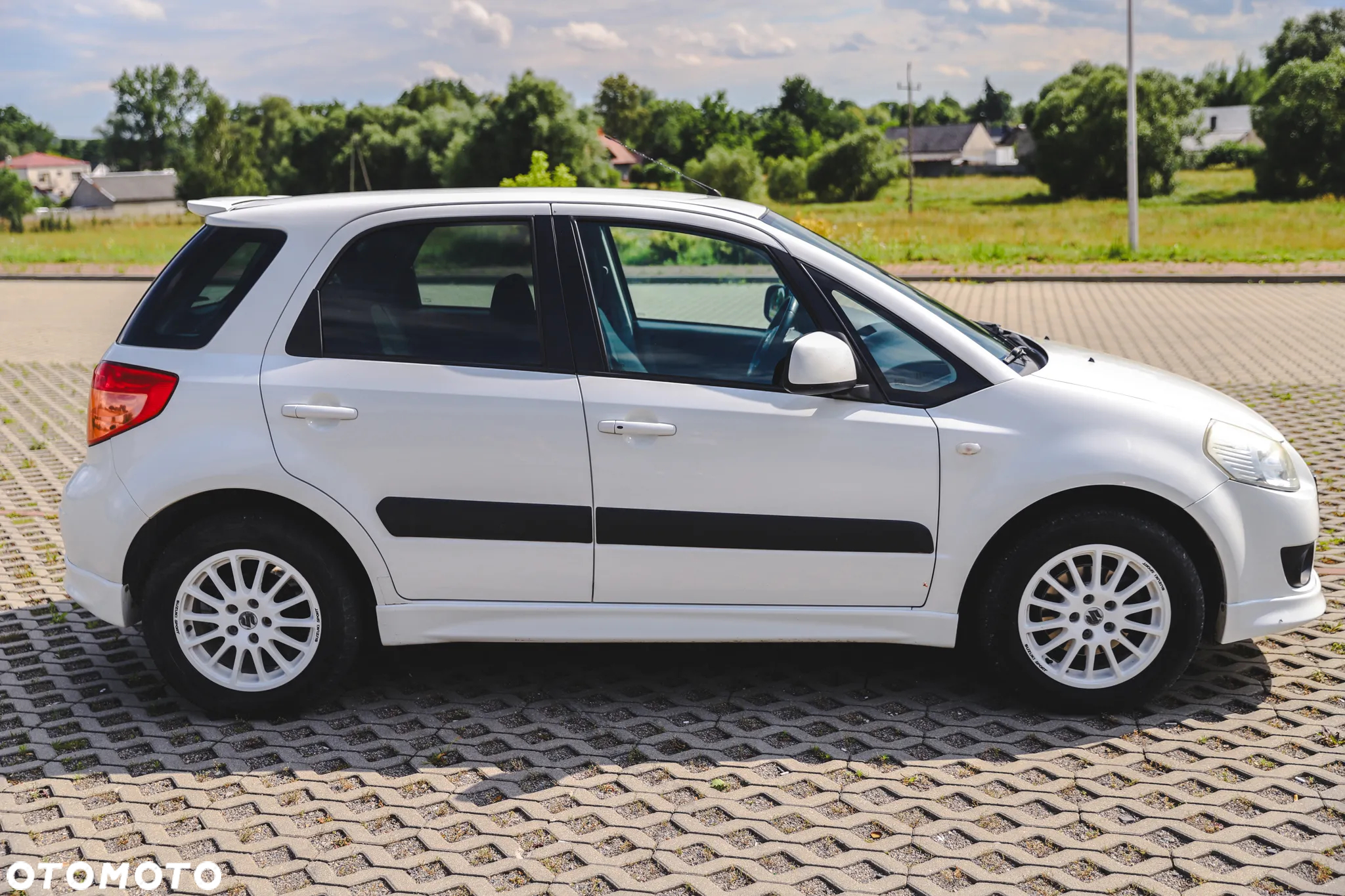Suzuki SX4 - 14
