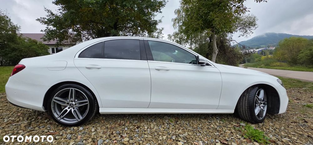 Mercedes-Benz Klasa E 220 d T 9G-TRONIC AMG Line - 13