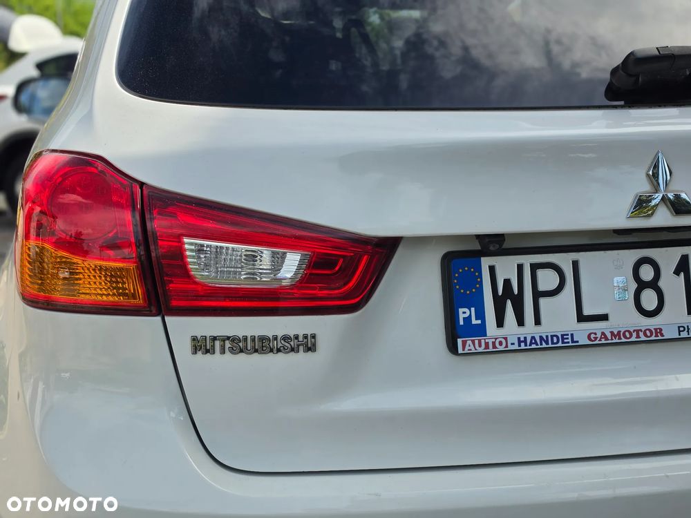 Mitsubishi ASX - 12