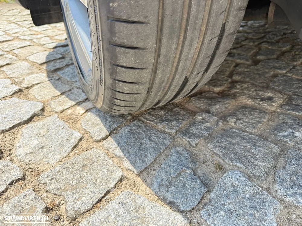 Ford Galaxy 1.8 TDCi Titanium - 15