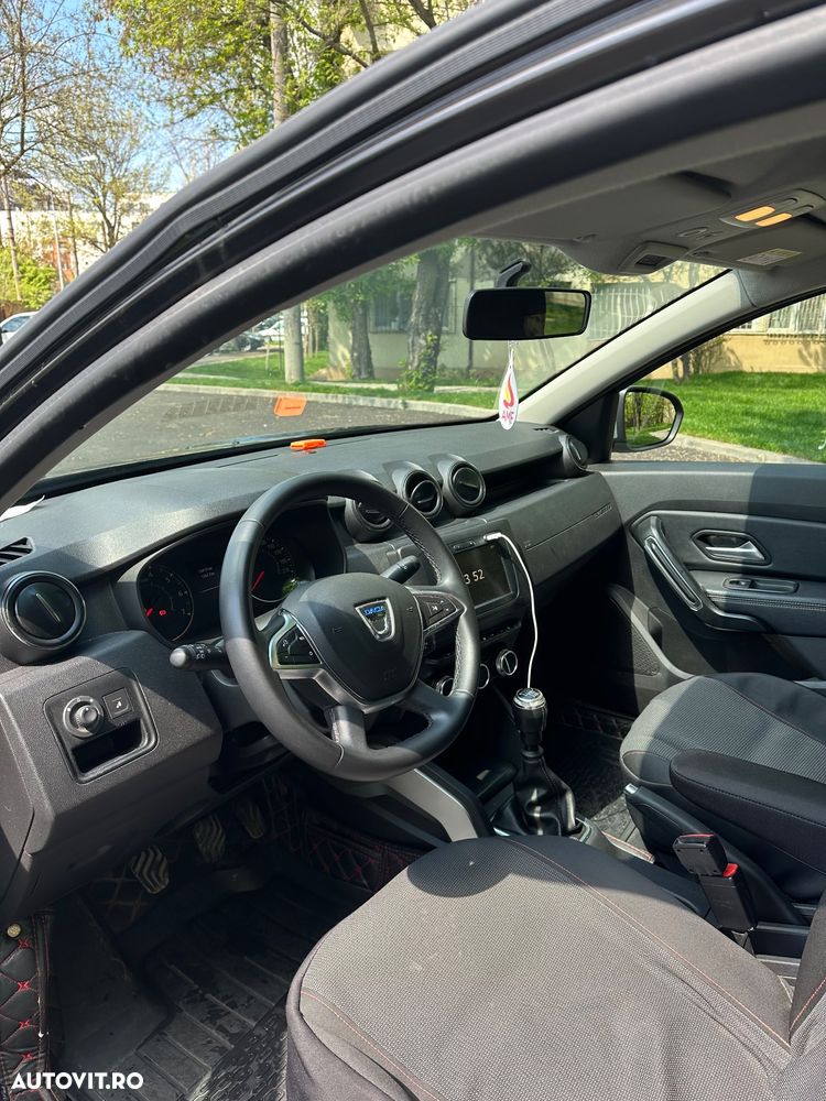 Dacia Duster 1.5 Blue dCi 4WD Prestige jante 17" - 13