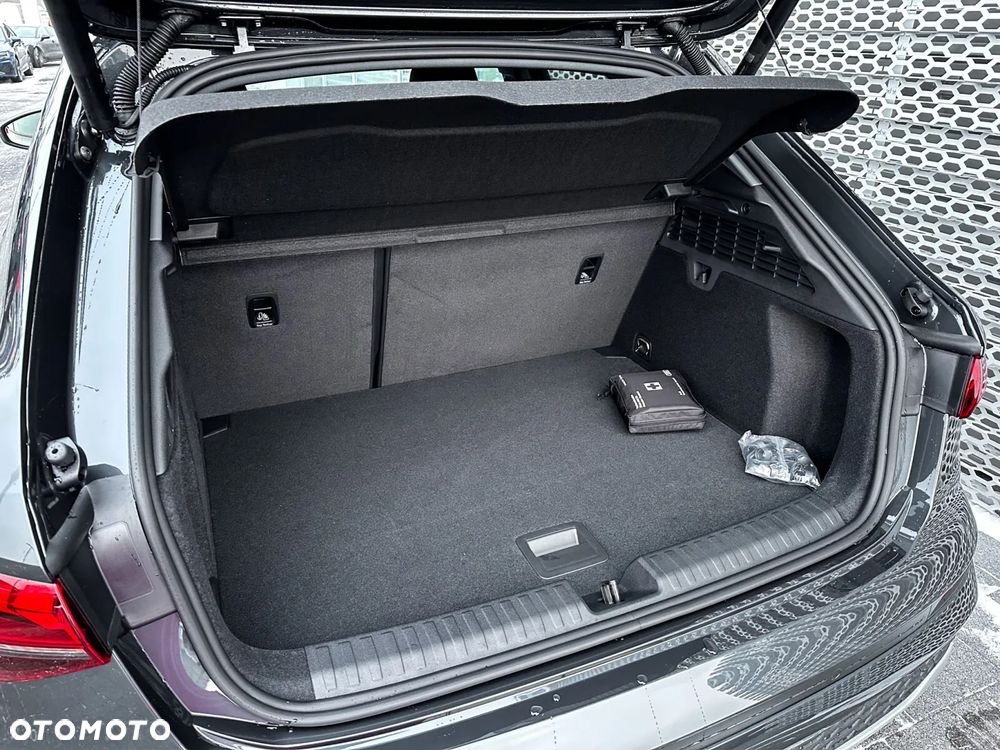 Audi A3 Sportback TFSI mHEV 110 kW Advanced S tronic - 8