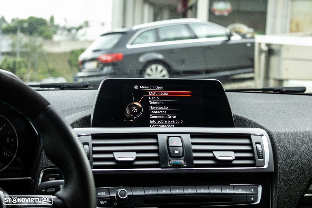 BMW 116 d Pack M - 31