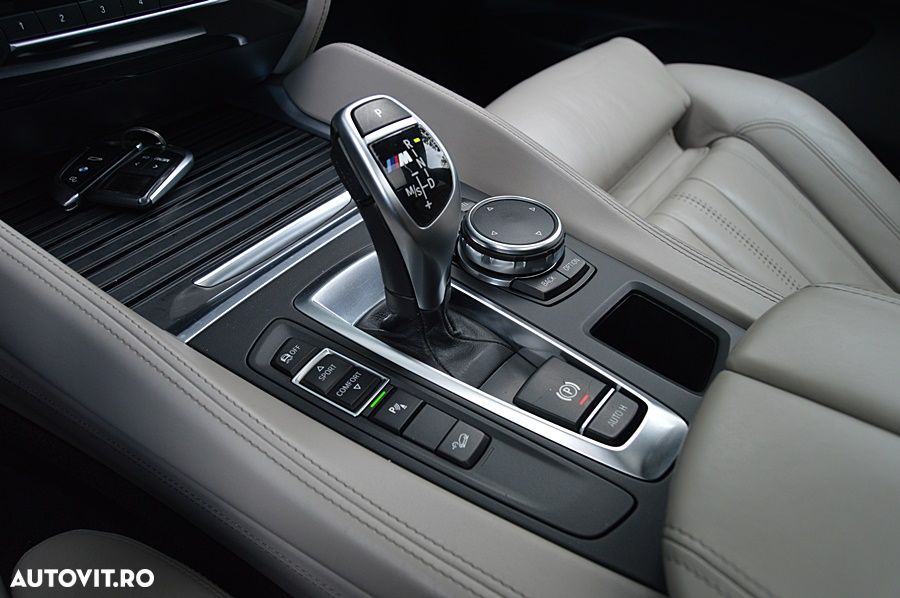 BMW X6 M M50d - 39