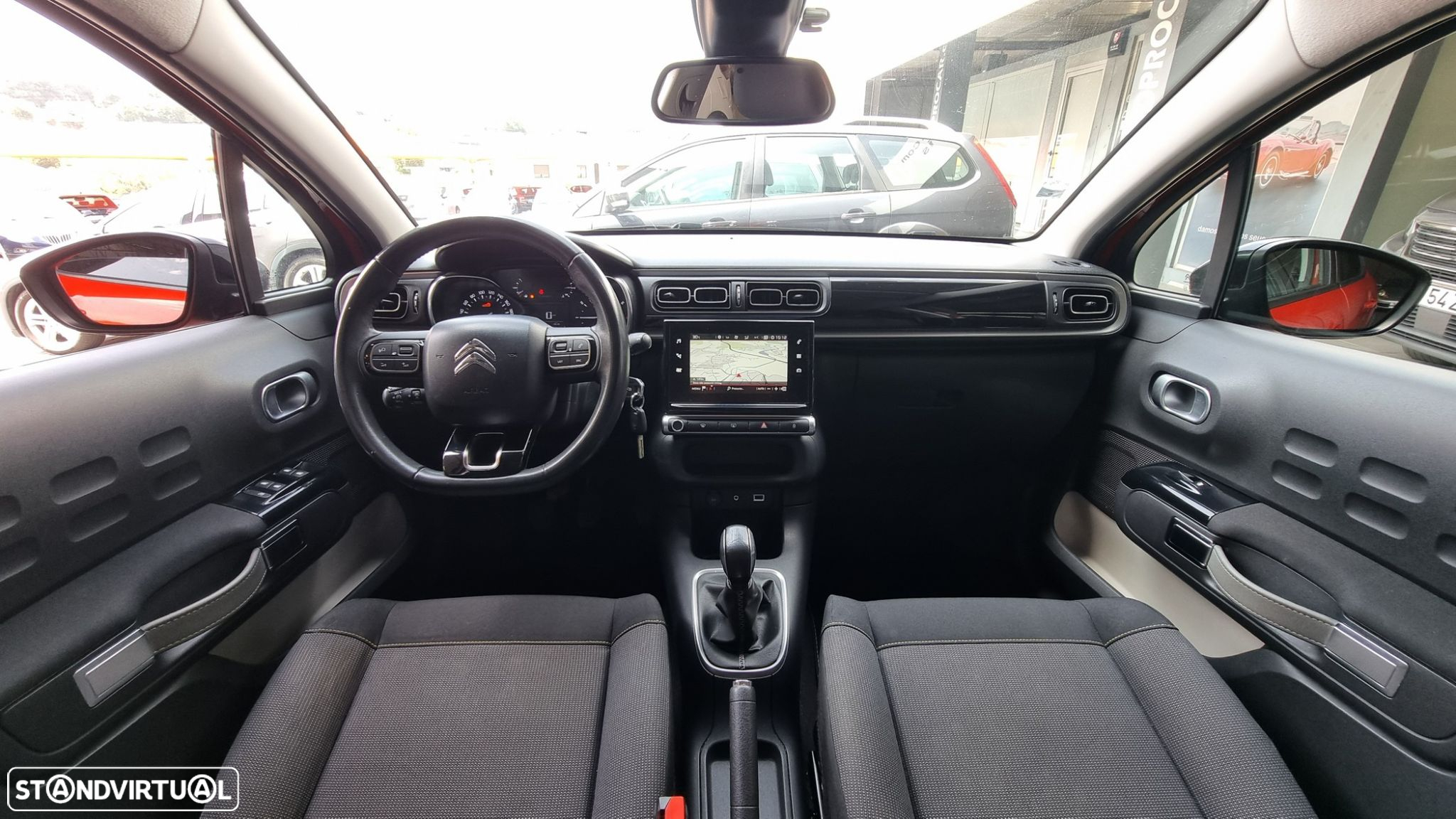 Citroën C3 1.2 PureTech Shine - 6