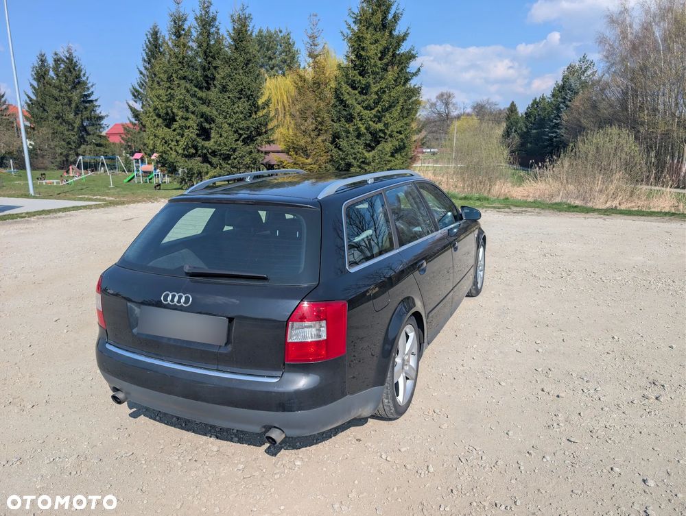 Audi A4 Avant - 4