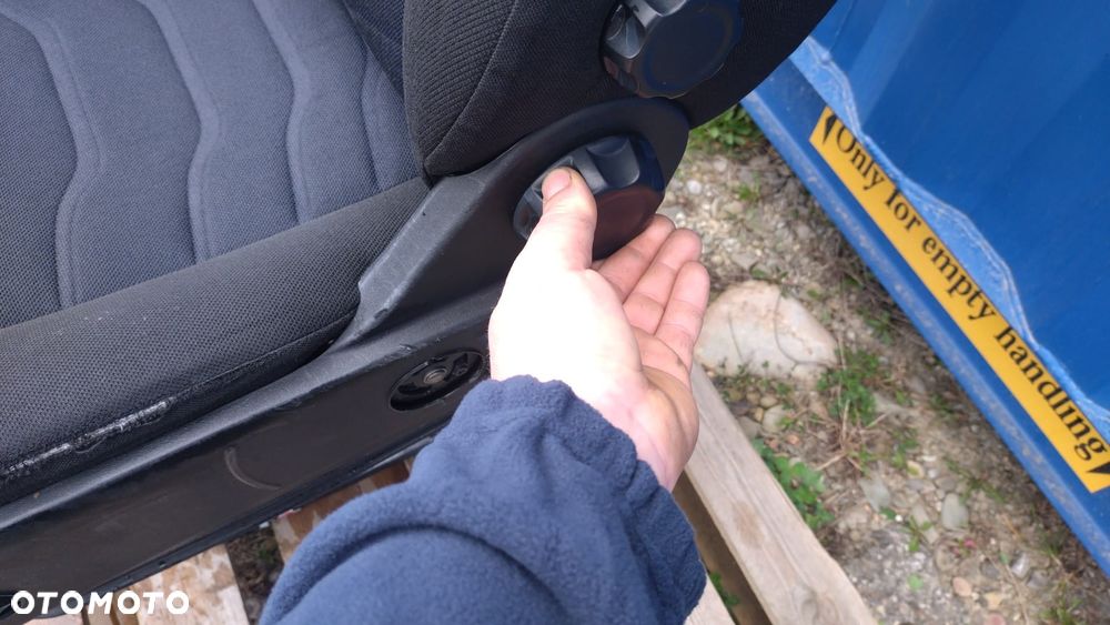 FOTEL KIEROWCY PNEUMATYCZNY EUROPA POMPOWANY IVECO DAILY 01- NO 126/182 - 3