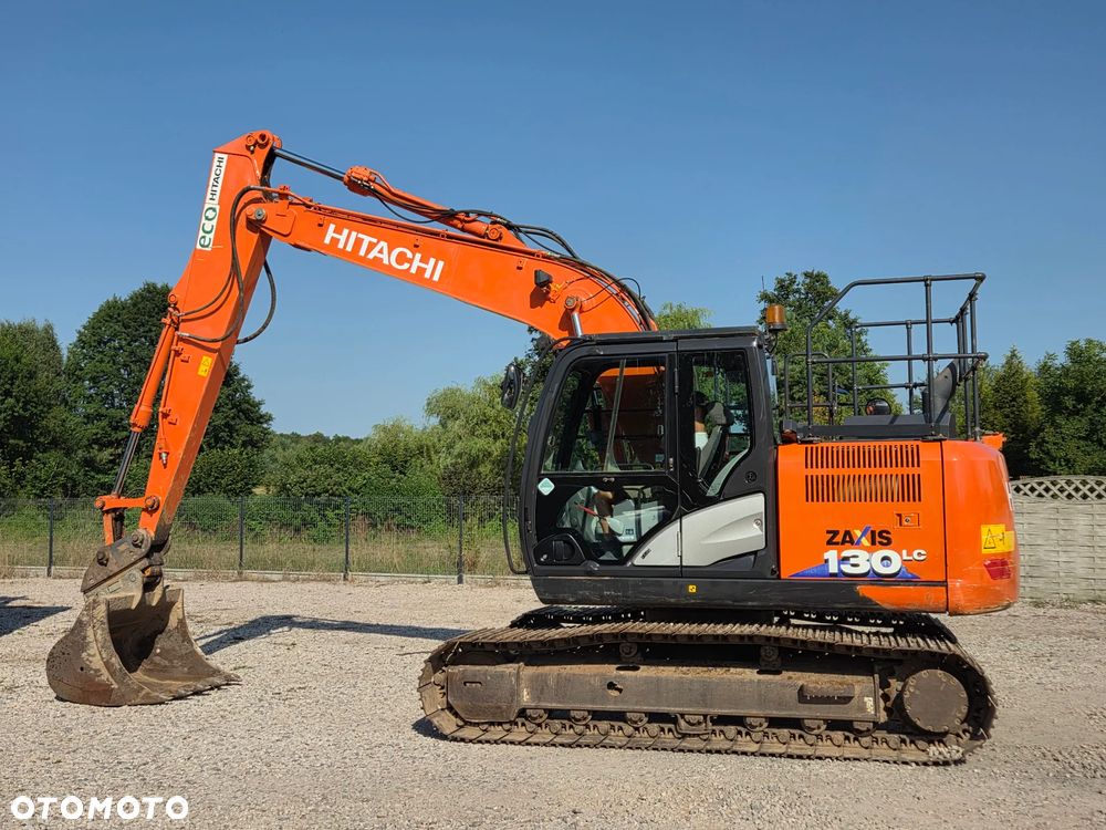 Hitachi ZX 130-6 - 12