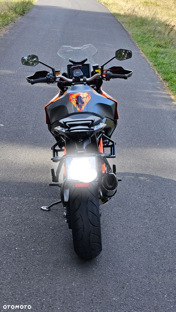 KTM Super Duke - 4