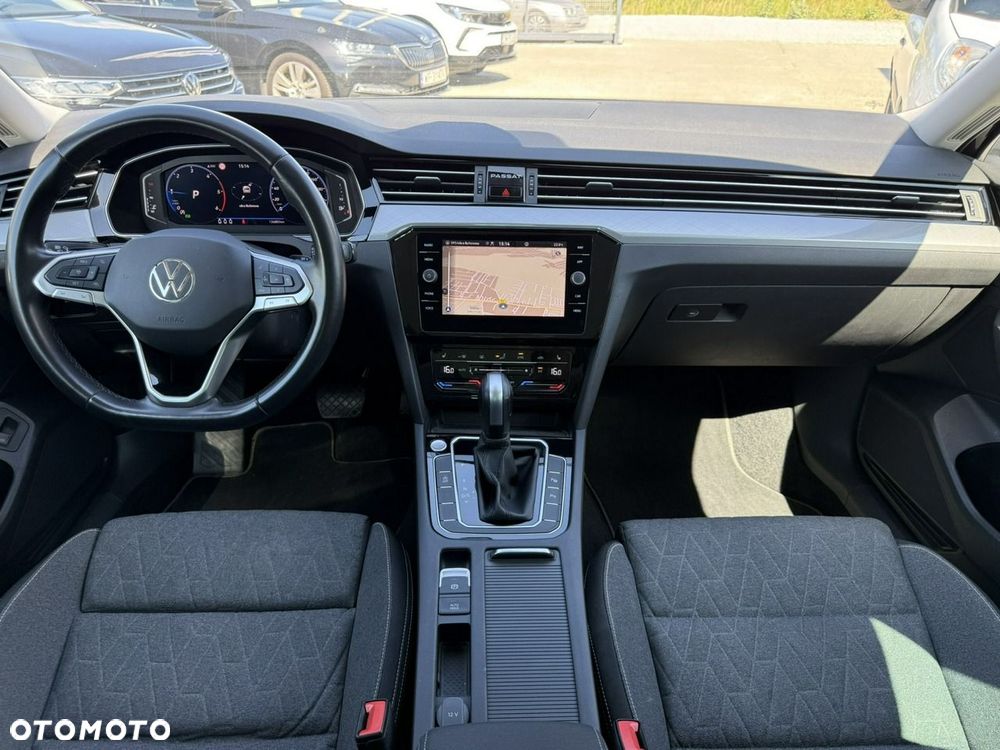Volkswagen Passat Variant 2.0 TDI EVO Business DSG - 4