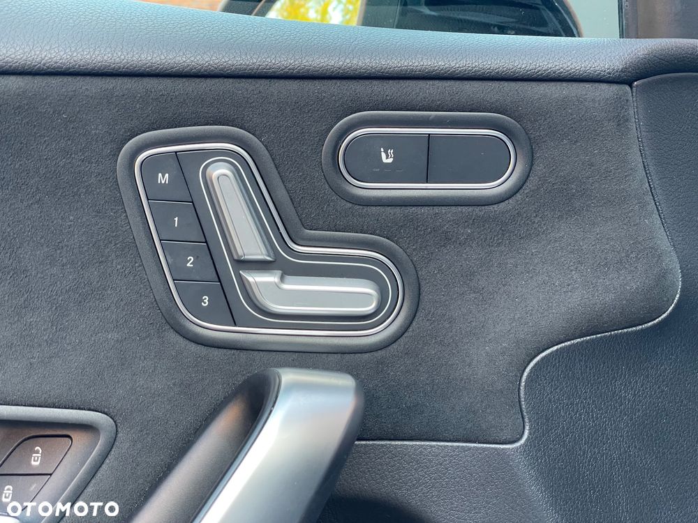 Mercedes-Benz Klasa A 220 d 8G-DCT AMG Line - 27