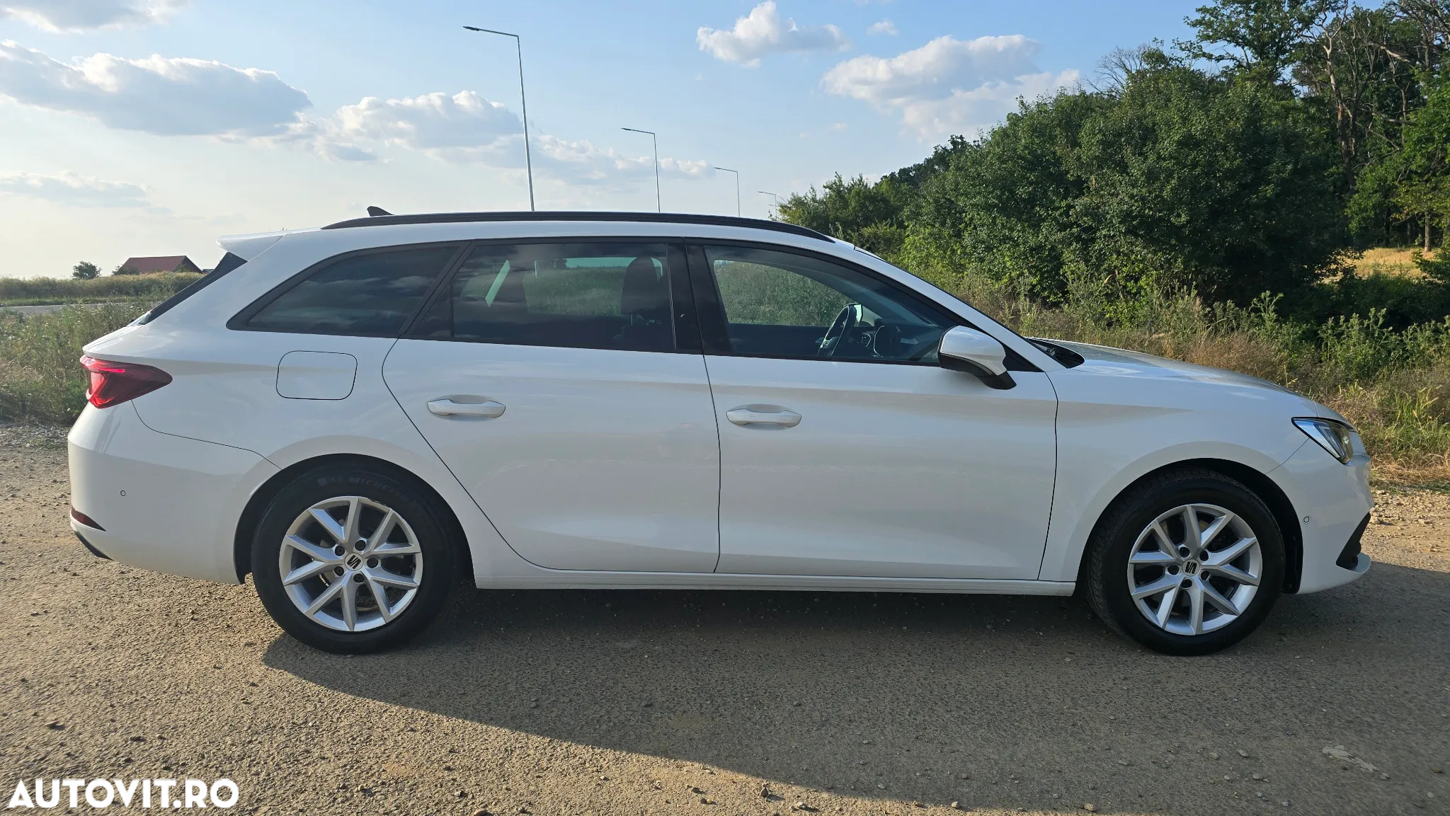 Seat Leon Sportstourer 2.0 TDI DSG Style Edition - 9