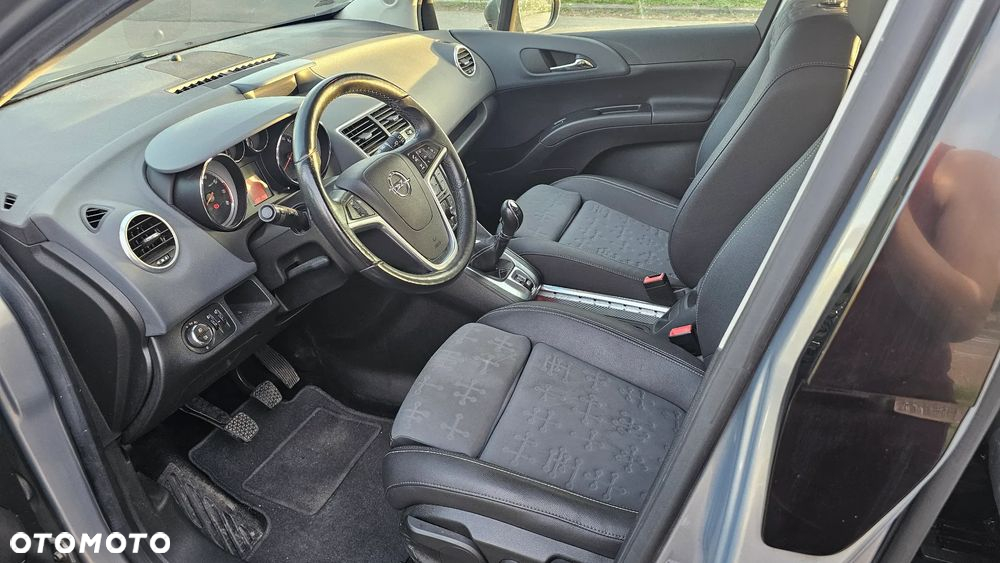 Opel Meriva 1.4 T Cosmo - 10