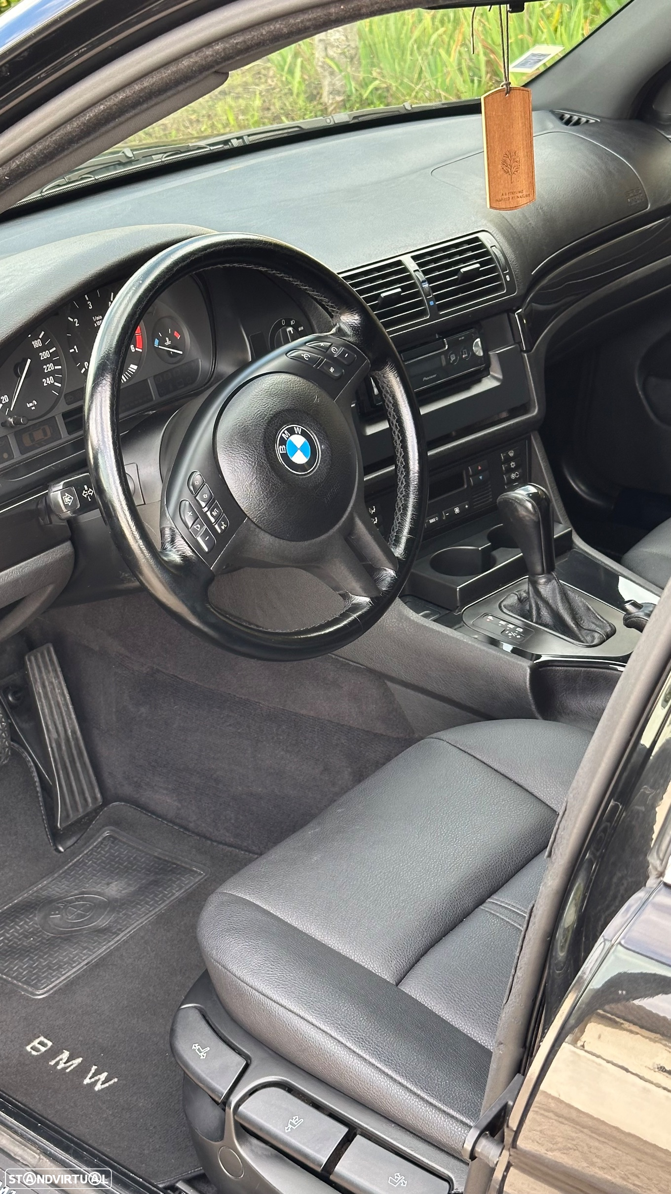 BMW 530 dA Touring - 14