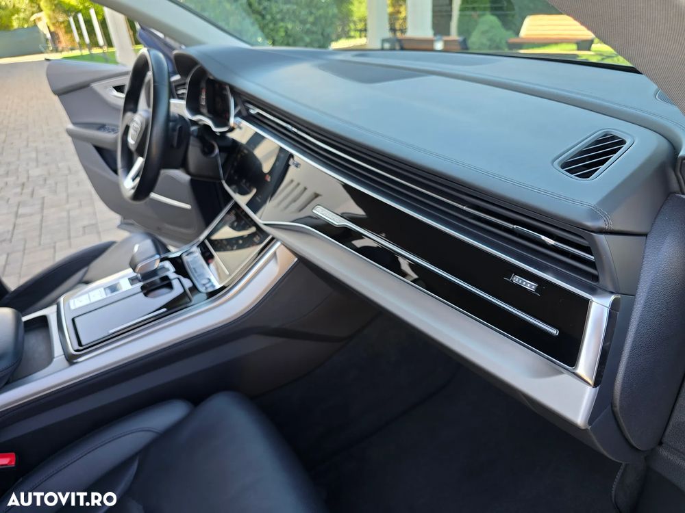 Audi Q8 3.0 55 TFSI quattro Tiptronic MHEV - 12
