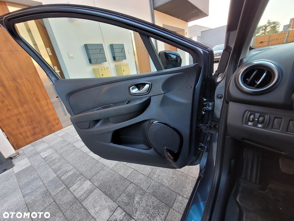 Renault Clio 1.2 16V Limited - 18