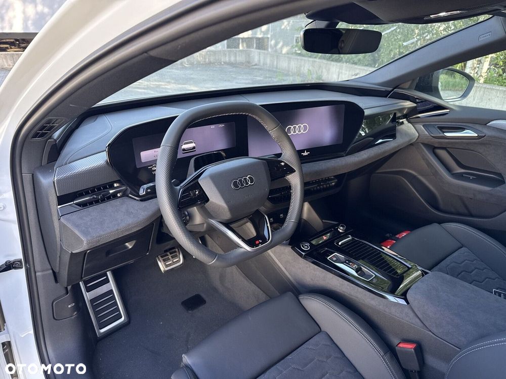 Audi A6 Sportback e-tron - 12