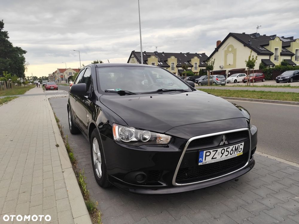 Mitsubishi Lancer - 1
