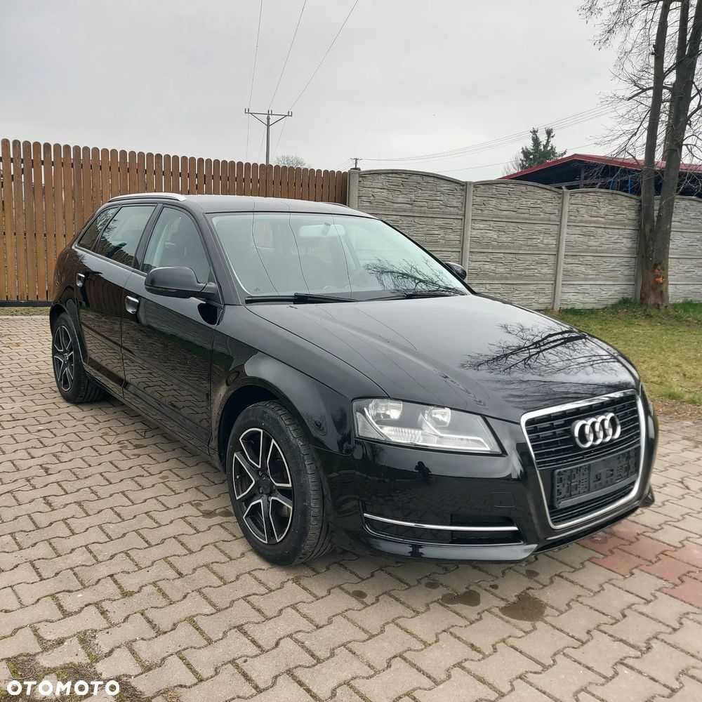 Audi A3 Sportback 1.6 Attraction - 1