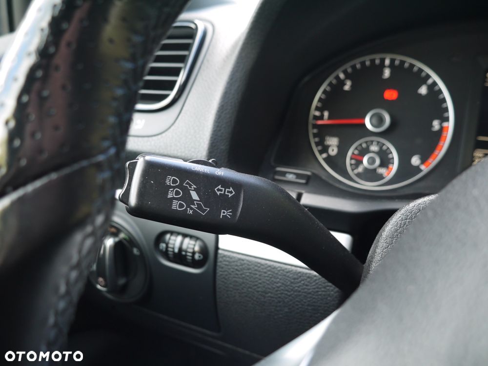 Volkswagen Scirocco 2.0 TDI - 16