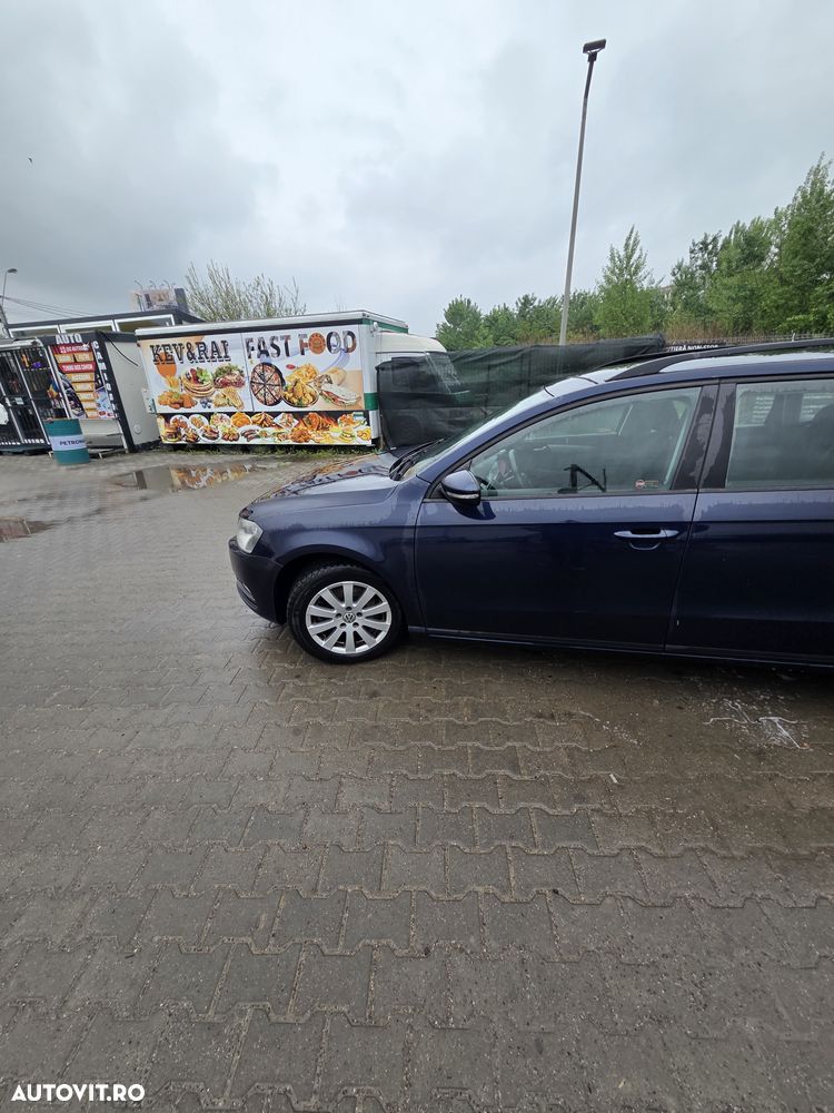 Volkswagen Passat 2.0 TDI BlueMotion Technology Comfortline - 5