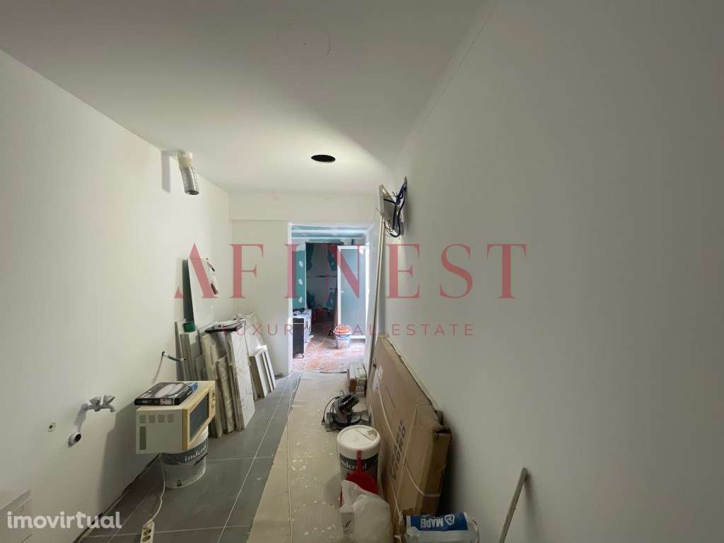 APARTAMENTO T2+1 TOTALMENTE REMODELADO NA AMADORA - Grande imagem: 3/16