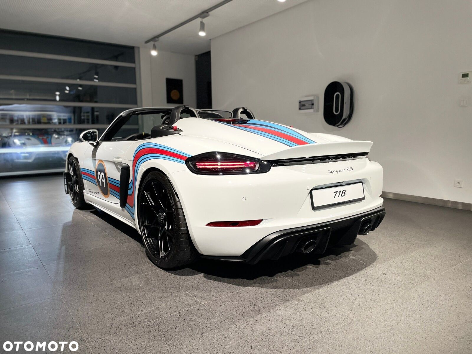 Porsche 718 Spyder - 4
