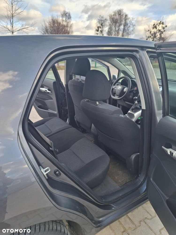 Toyota Auris 1.33 VVT-i - 6